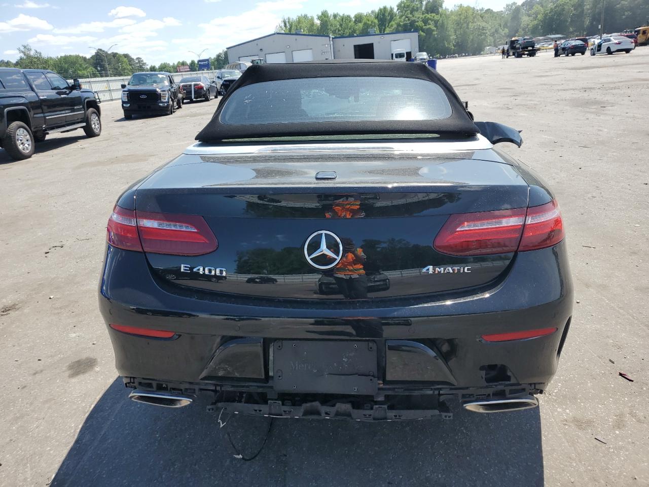 2018 Mercedes-Benz E 400 4Matic VIN: WDD1K6GB8JF033597 Lot: 54945955