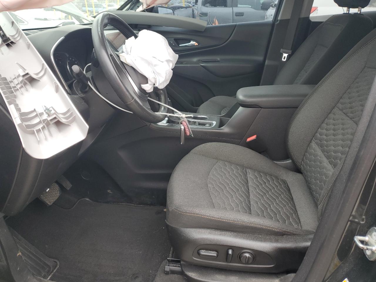 2gnaxkex7j6218258 2GNAXKEX7J6218258 2018 Chevrolet Equinox Lt