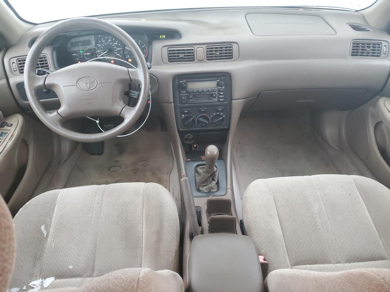 2000 Toyota Camry Le VIN: 4T1BF28K0YU937293 Lot: 52705685