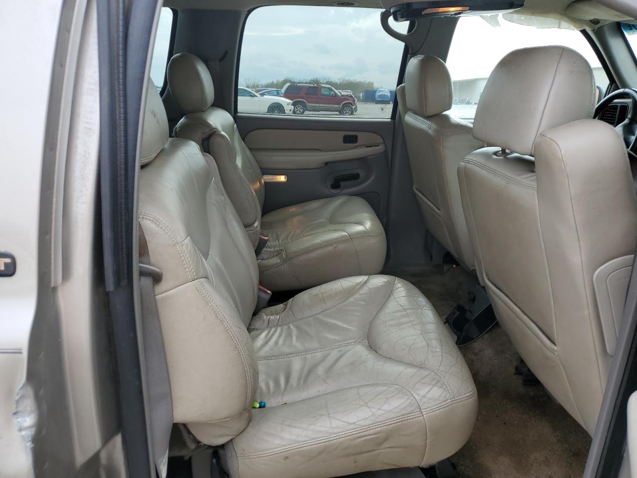 2000 GMC Yukon Xl C1500 VIN: 3GKEC16T5YG138665 Lot: 51513995