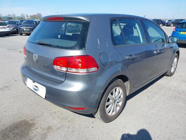 2010 VOLKSWAGEN GOLF S TDI