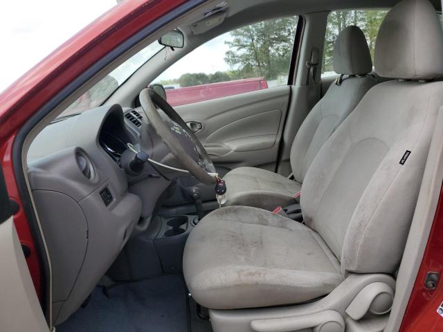  NISSAN VERSA 2012 Червоний