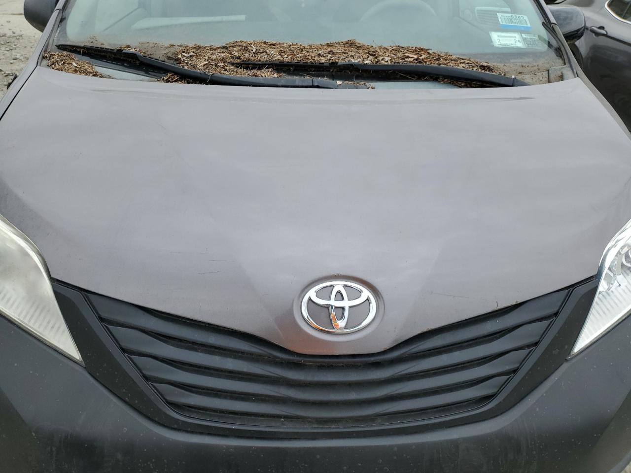 2013 Toyota Sienna VIN: 5TDZK3DC4DS287532 Lot: 53899055