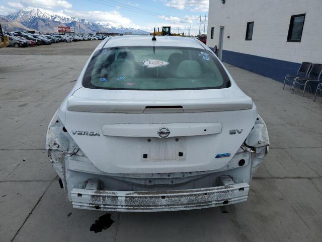  NISSAN VERSA 2015 White