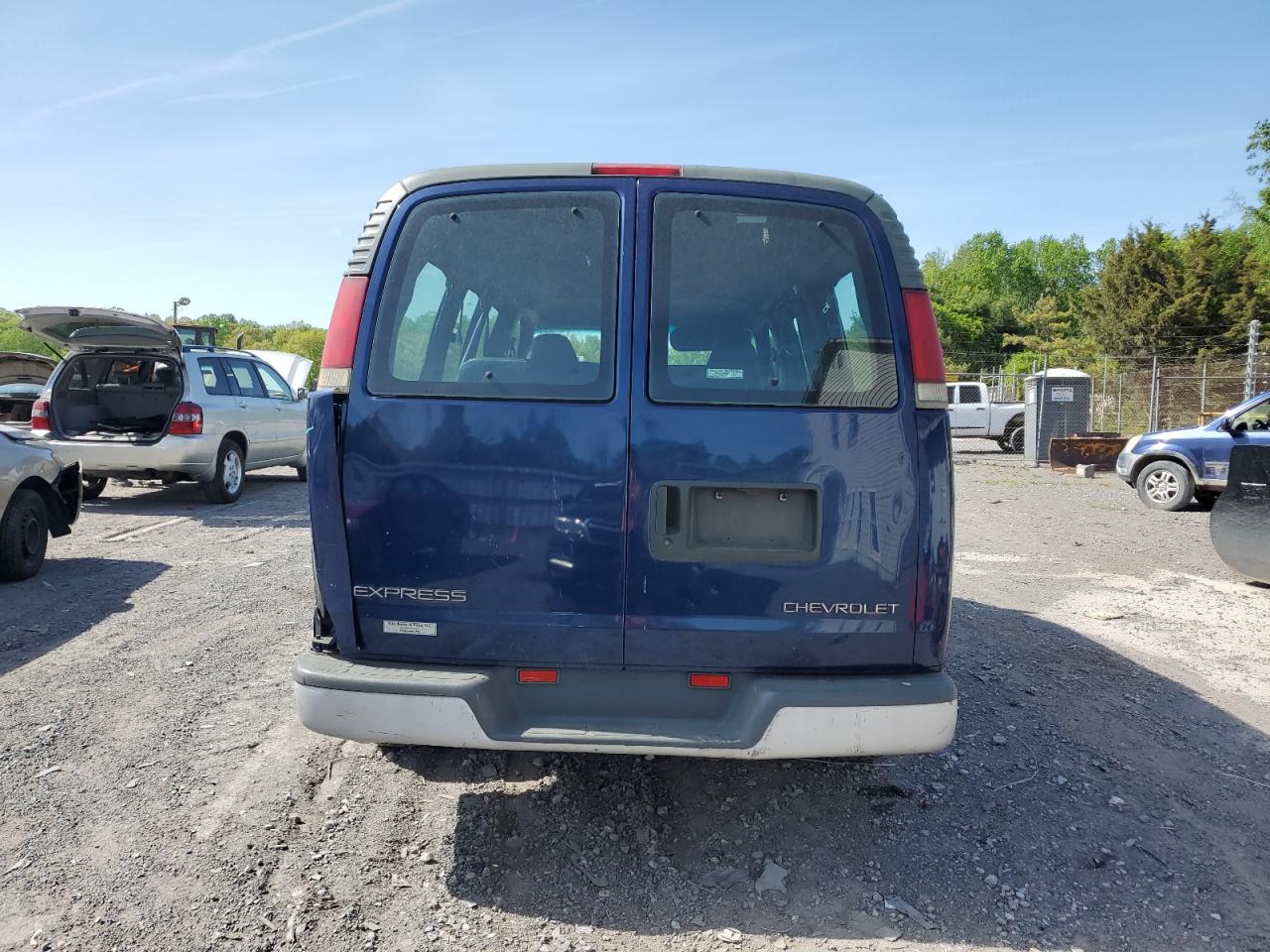 2000 Chevrolet Express G1500 VIN: 1GNFG15R9Y1167120 Lot: 55166005
