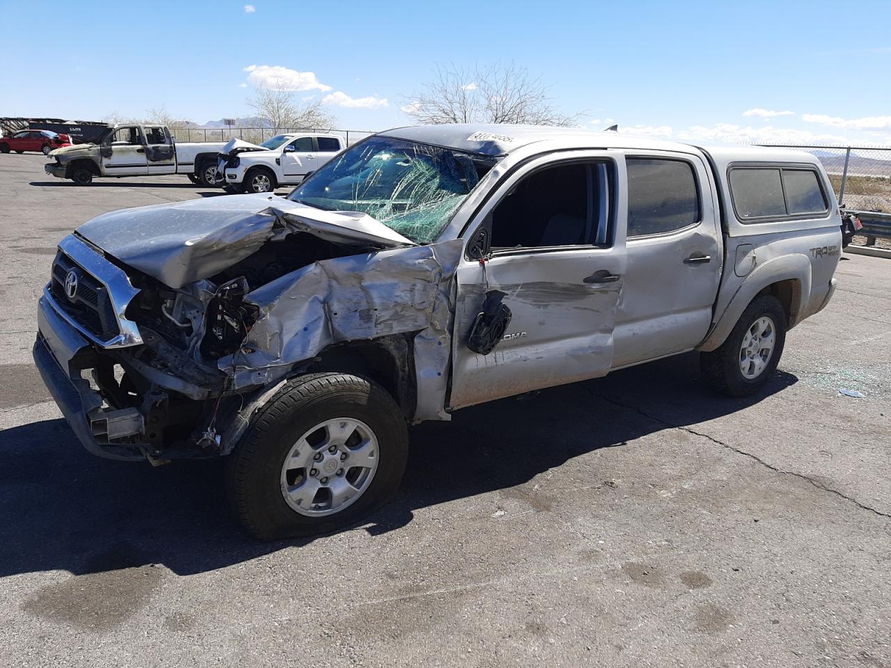 2015 Toyota Tacoma Double Cab продається в North Las Vegas, NV - Front End