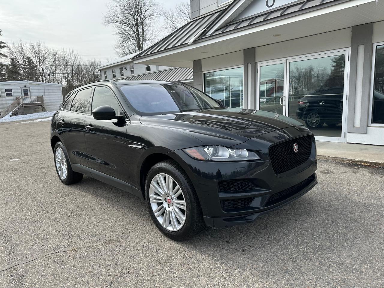 2017 Jaguar F-Pace Premium იყიდება North Billerica-ში, MA - Minor Dent/Scratches
