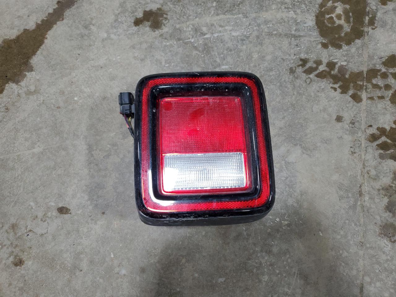 1c4pjxdg5rrw17773 1C4PJXDG5RRW17773 2024 Jeep Wrangler S
