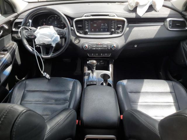  KIA SORENTO 2017 Srebrny