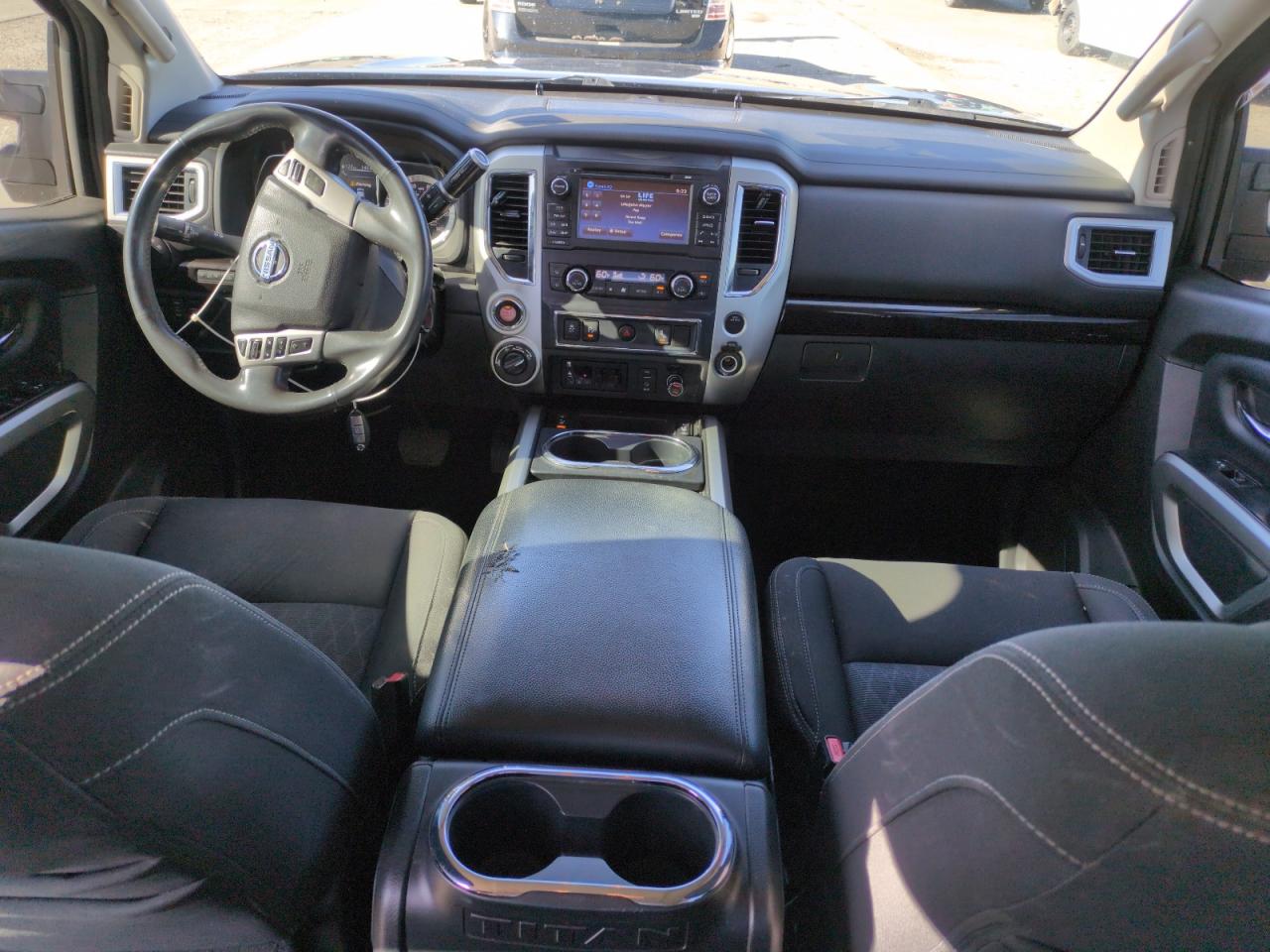 2017 Nissan Titan Sv VIN: 1N6AA1E53HN518353 Lot: 54135005