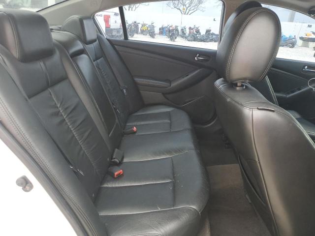 2010 NISSAN ALTIMA SR