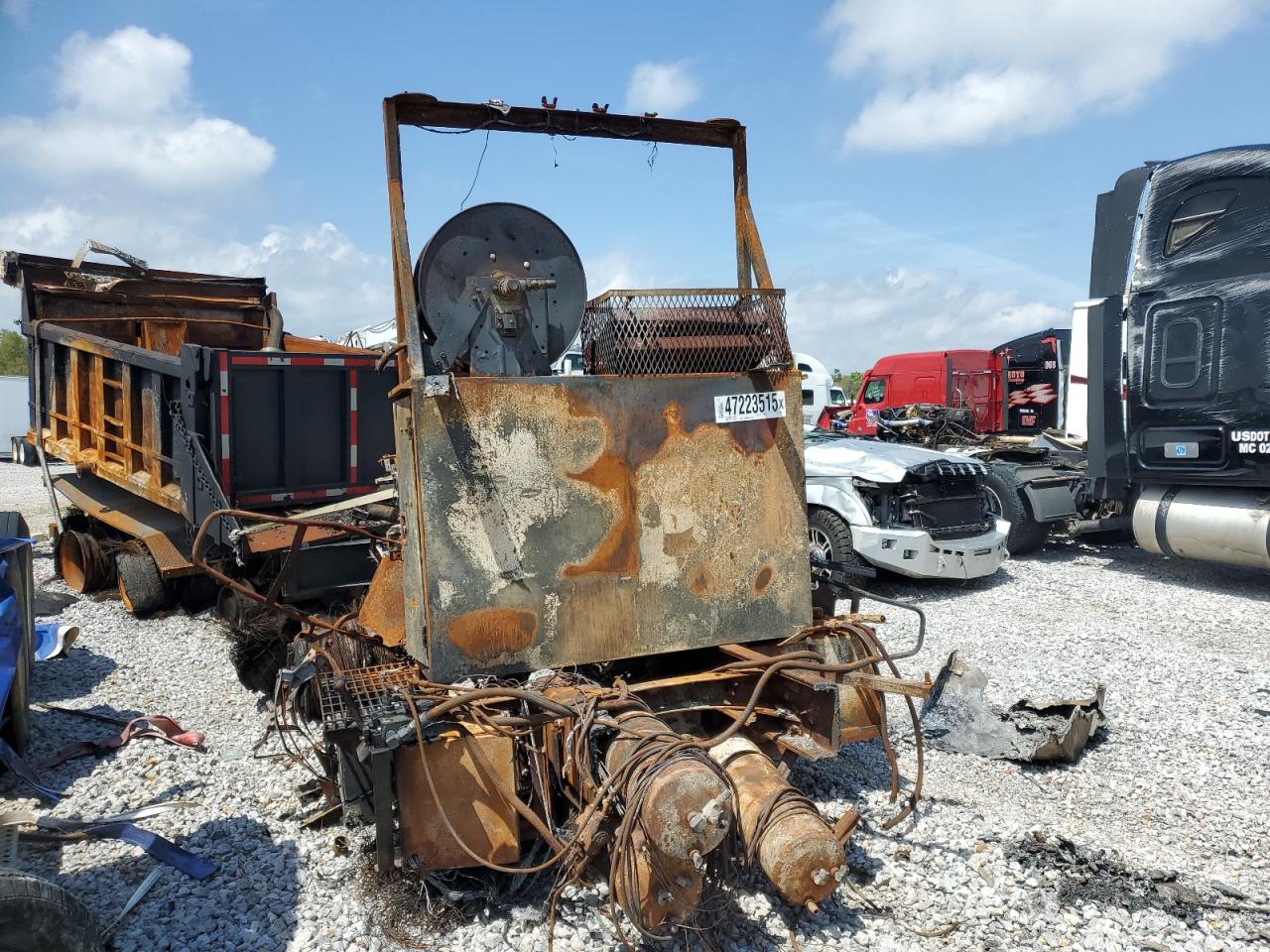 2002 Freightliner Fld120 Dump Truck de vânzare în Eight Mile, AL - Burn