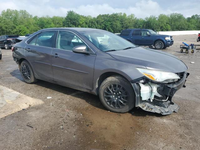  TOYOTA CAMRY 2016 Серый