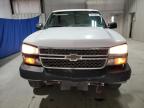 2005 Chevrolet Silverado K2500 Heavy Duty for Sale in Hurricane, WV - Front End