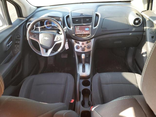 Parquets CHEVROLET TRAX 2016 Biały