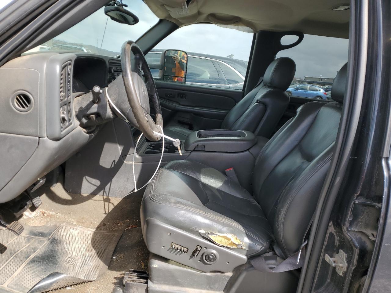 2005 Chevrolet Silverado K1500 Heavy Duty VIN: 1GCGK13U85F845860 Lot: 51467075