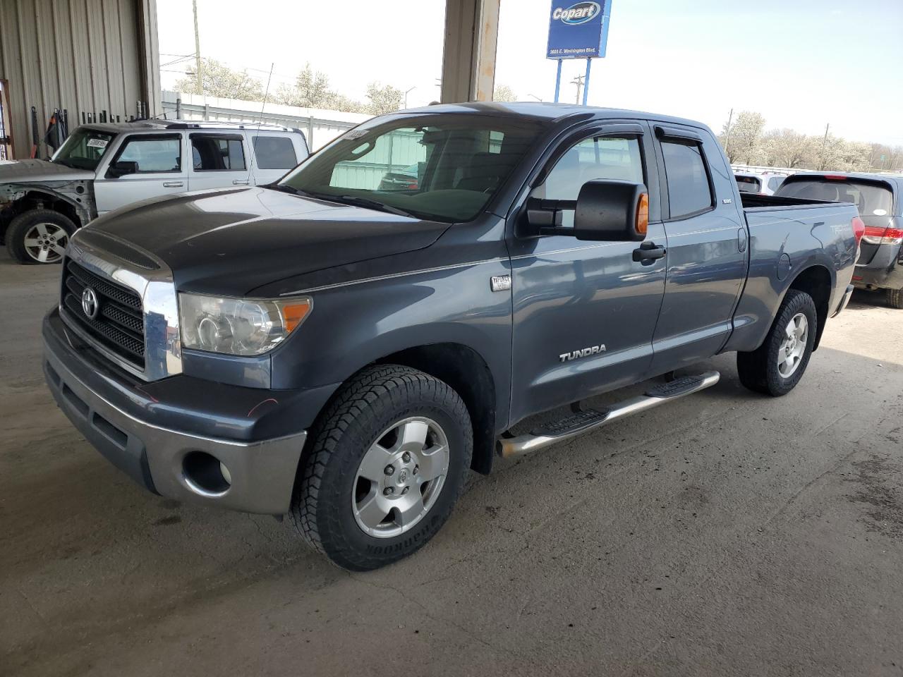 2007 Toyota Tundra Double Cab Sr5 na sprzedaż w Fort Wayne, IN - Minor Dent/Scratches