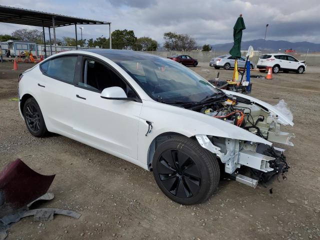  TESLA MODEL 3 2024 Белый