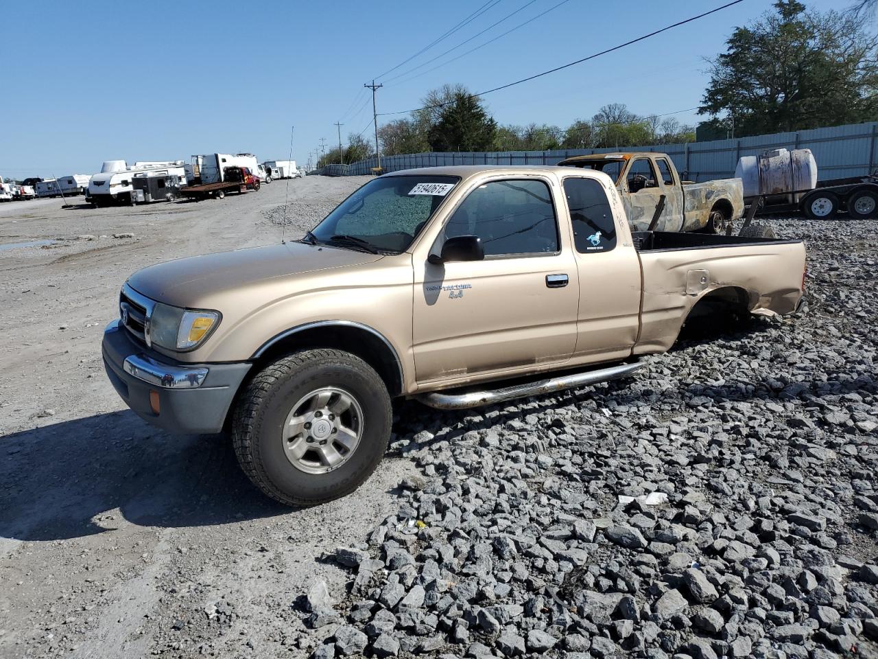 Lebanon, TN에서 판매 중인 1999 Toyota Tacoma Xtracab - Rear End