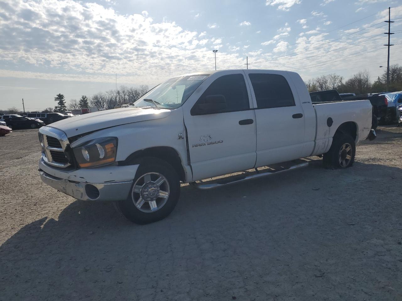 2006 Dodge Ram 3500 продається в Fort Wayne, IN - All Over