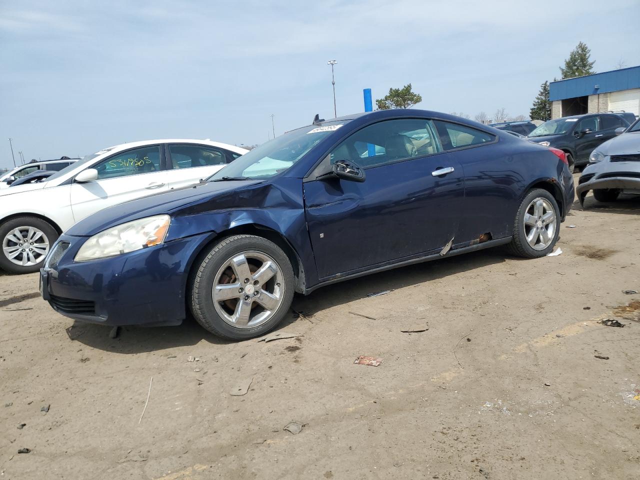 2008 Pontiac G6 Gt for Sale in Woodhaven, MI - Front End