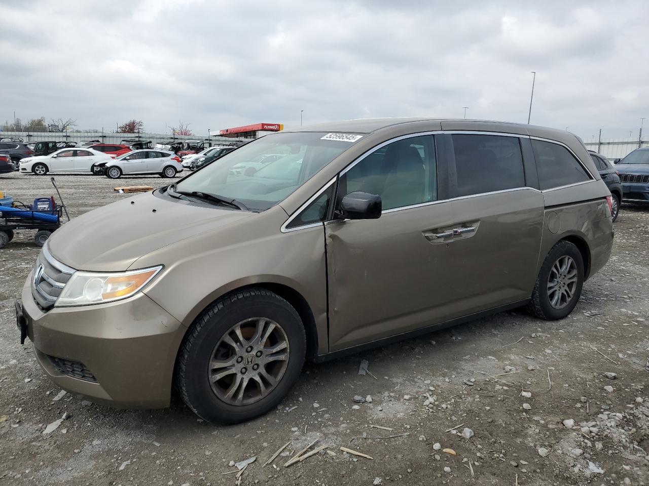 2012 Honda Odyssey Ex for Sale in Cahokia Heights, IL - Minor Dent/Scratches