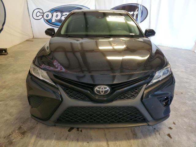  TOYOTA CAMRY 2018 Czarny