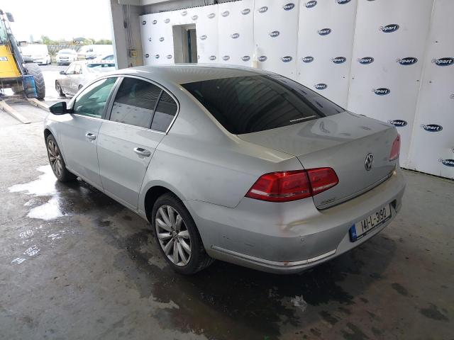 2014 VOLKSWAGEN PASSAT
