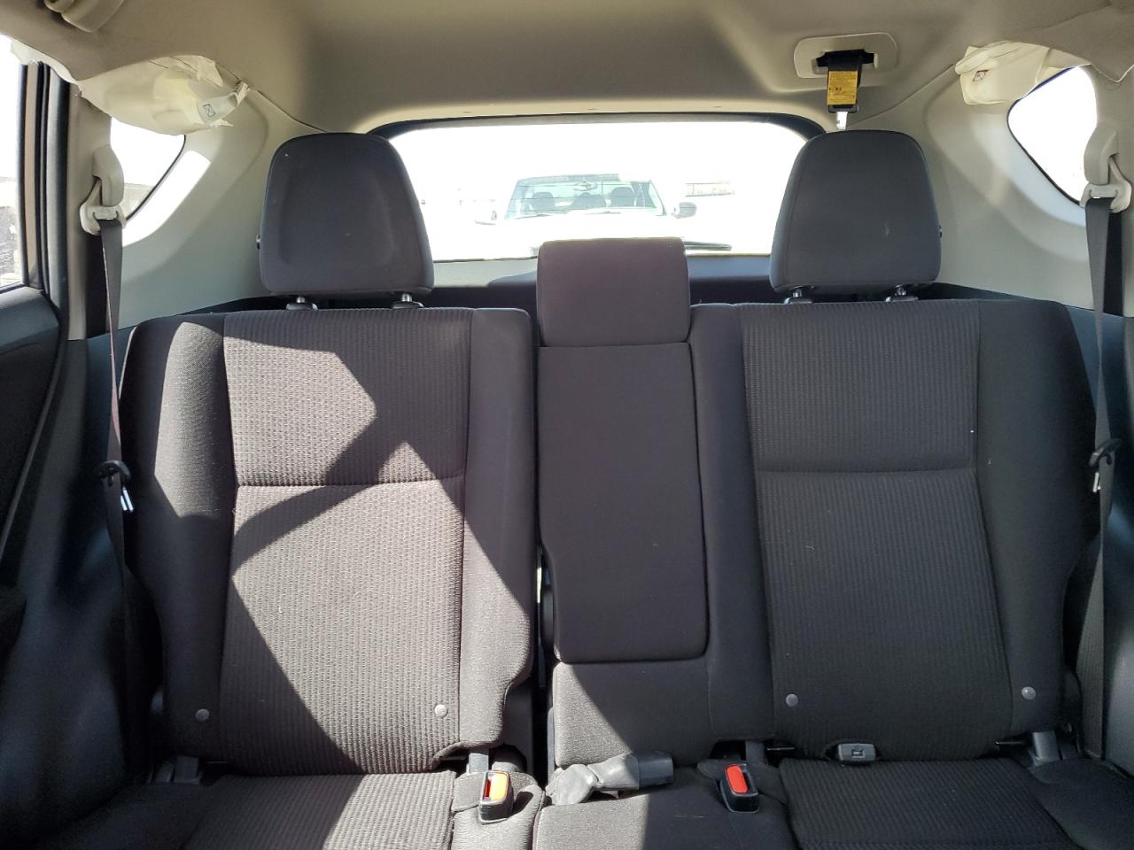 2017 Toyota Rav4 Le VIN: JTMZFREV1HJ126470 Lot: 53924345