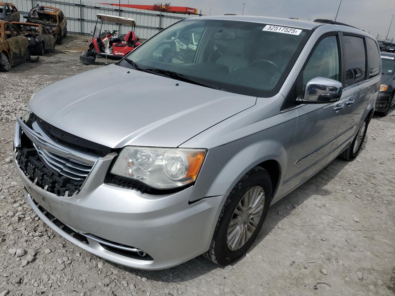 2011 Chrysler Town & Country Touring L en Venta en Cahokia Heights, IL - Front End