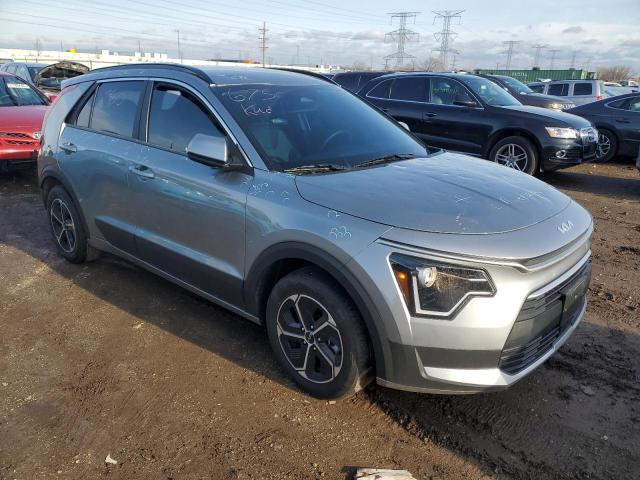  KIA NIRO 2023 Srebrny