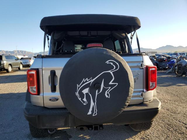  FORD BRONCO 2023 Серебристый