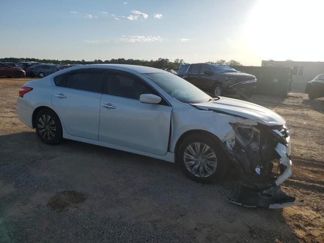  NISSAN ALTIMA 2016 Белы