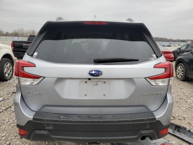  SUBARU FORESTER 2021 Granatowy
