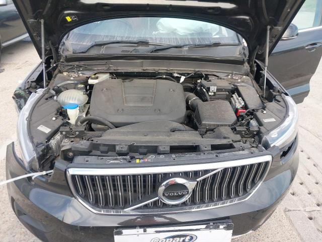 2021 VOLVO XC40 INSCR