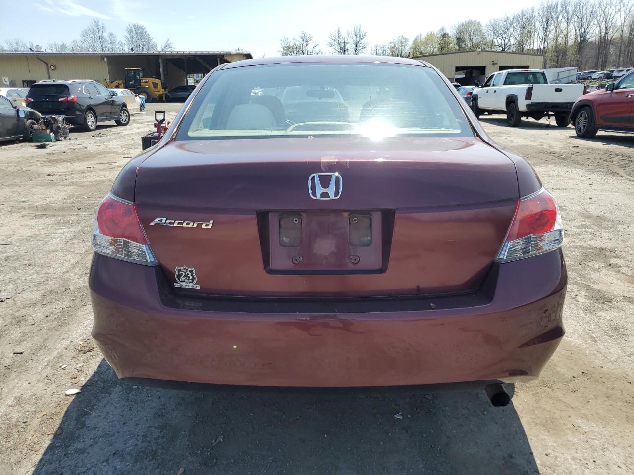 2008 Honda Accord Lx VIN: 1HGCP26368A133813 Lot: 53124115