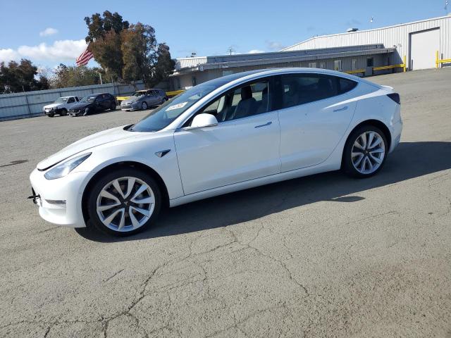  TESLA MODEL 3 2019 Белы