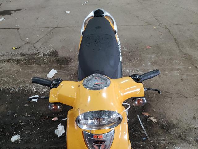 2015 GENUINE SCOOTER CO. BUDDY 50