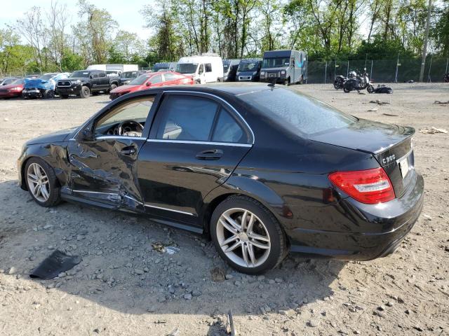 Седани MERCEDES-BENZ C-CLASS 2013 Чорний