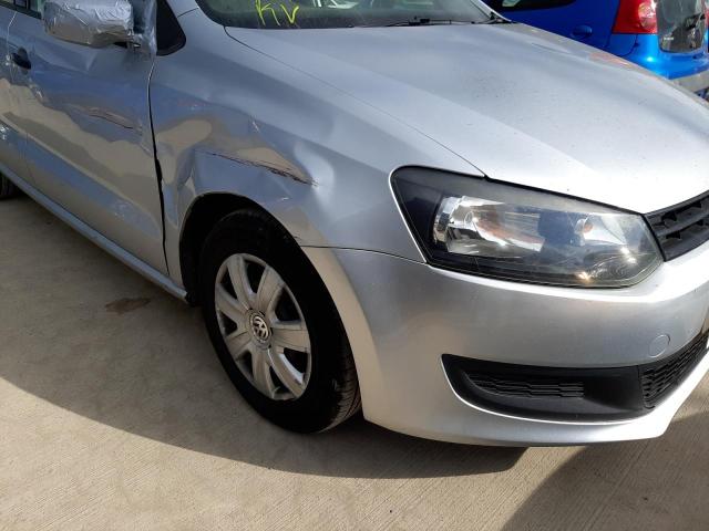 2010 VOLKSWAGEN POLO S 60