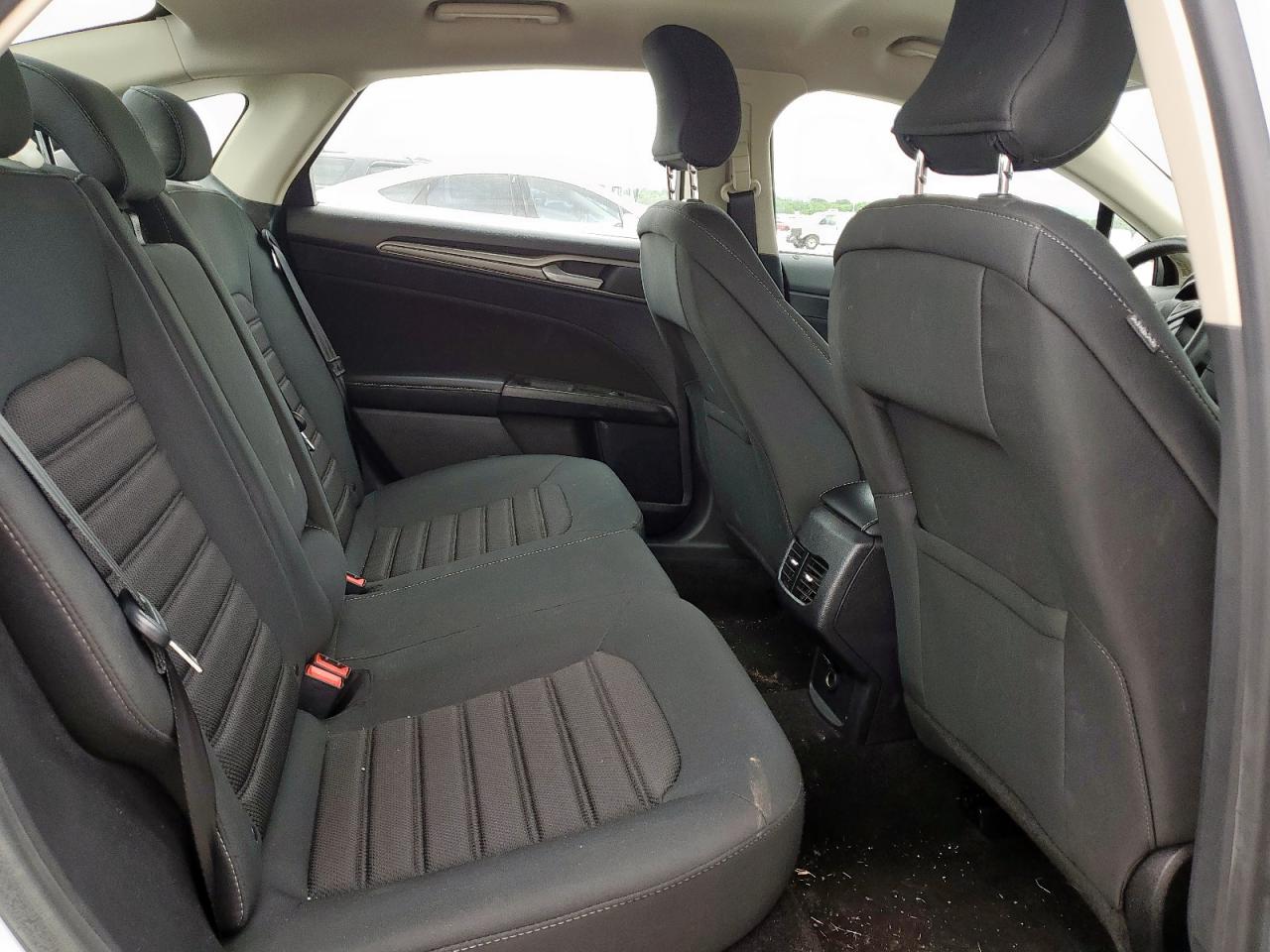 2019 Ford Fusion Se VIN: 3FA6P0LU1KR264003 Lot: 54036735