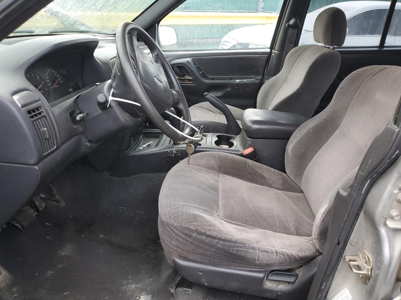 2001 Jeep Grand Cherokee Laredo VIN: 1J4GW48SX1C607432 Lot: 51649365