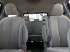 2012 Toyota Sienna Le იყიდება Chicago Heights-ში, IL - Rear End