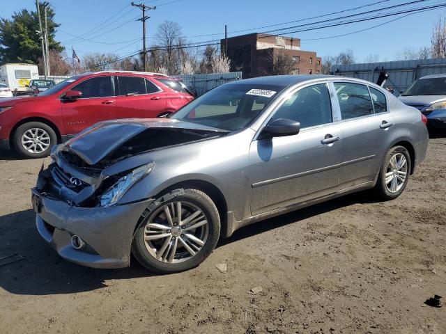  INFINITI G37 2013 Серый