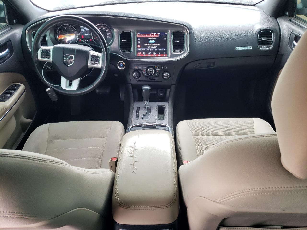 2011 Dodge Charger - Image 8