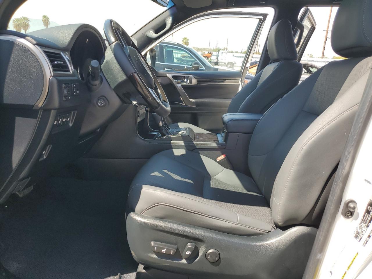 2023 Lexus Gx 460 VIN: JTJAM7BXXP5381653 Lot: 52405135