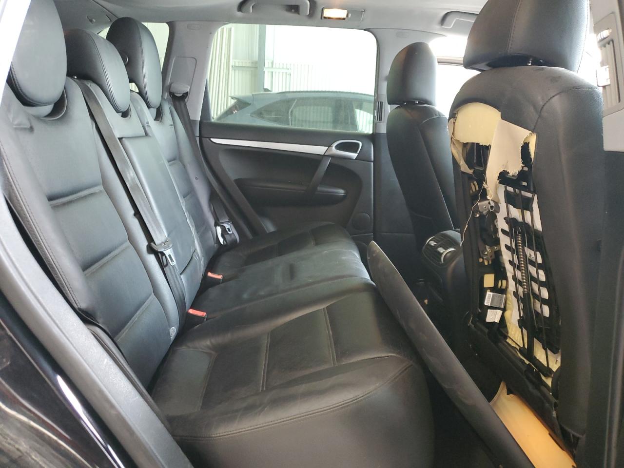 2004 Porsche Cayenne VIN: WP1AA29P14LA22931 Lot: 52418725