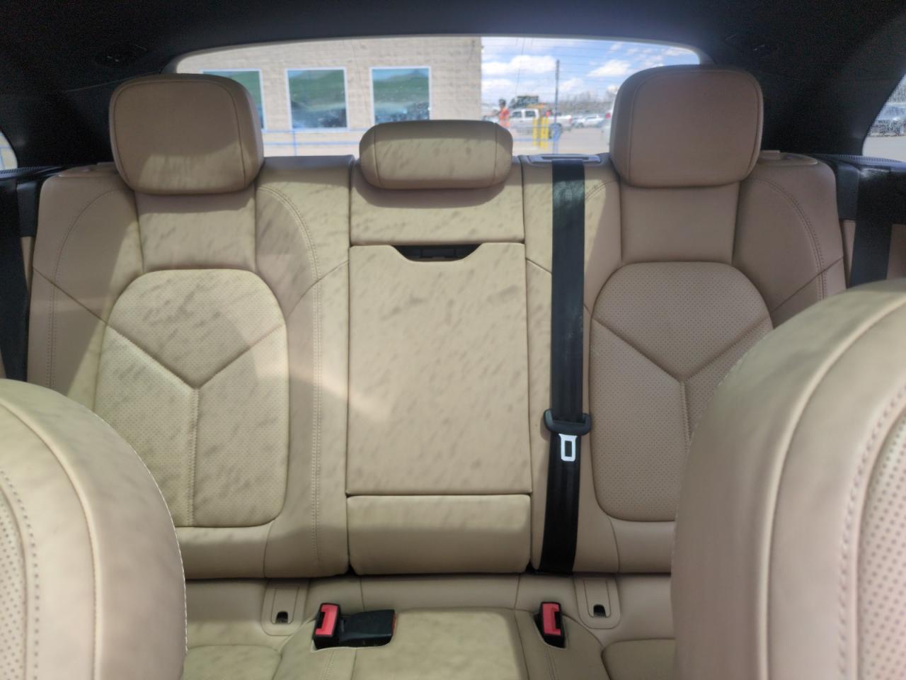 2019 Porsche Macan S VIN: WP1AB2A52KLB30026 Lot: 53975665