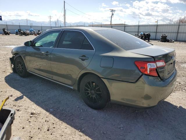  TOYOTA CAMRY 2012 Зеленый