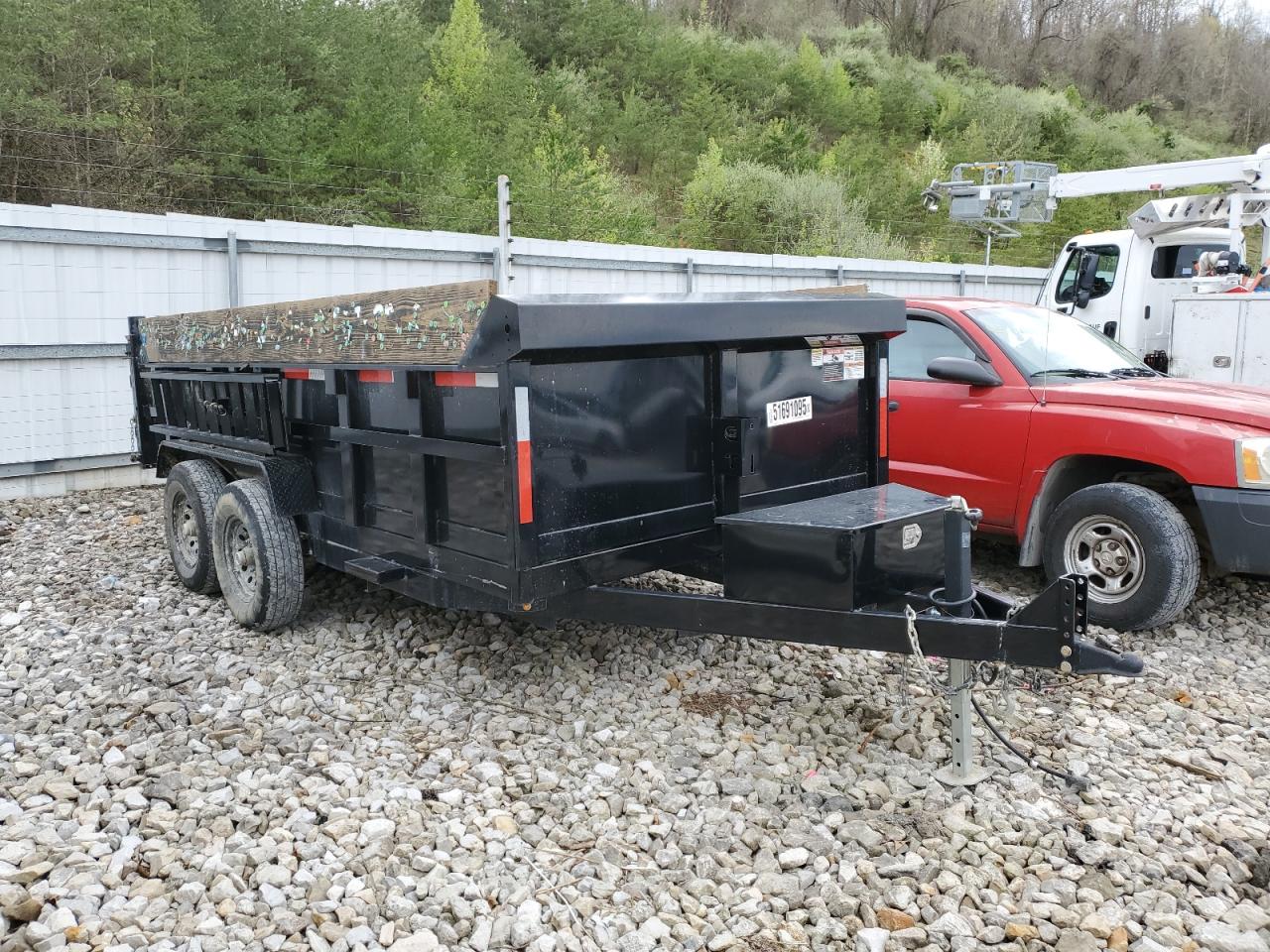 Hurricane, WV에서 판매 중인 2023 Chubbs Steel Gt-174 Dump Trailer - Minor Dent/Scratches
